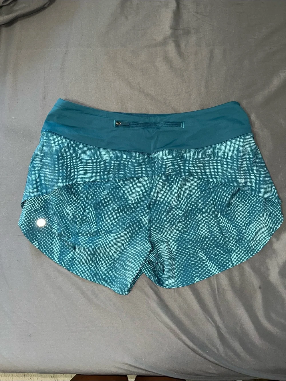 Lululemon tall speed up shorts